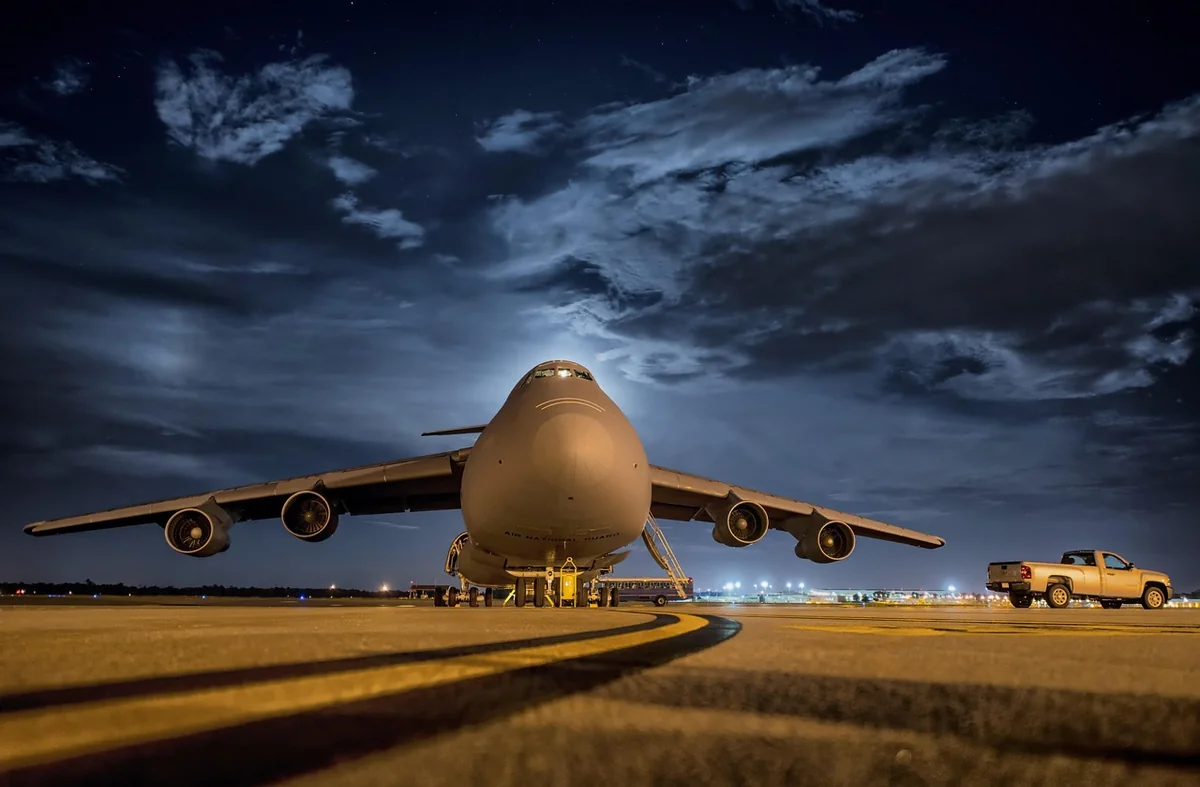 L'influence dans l'aviation militaire : un pouvoir qui dépasse l'argent